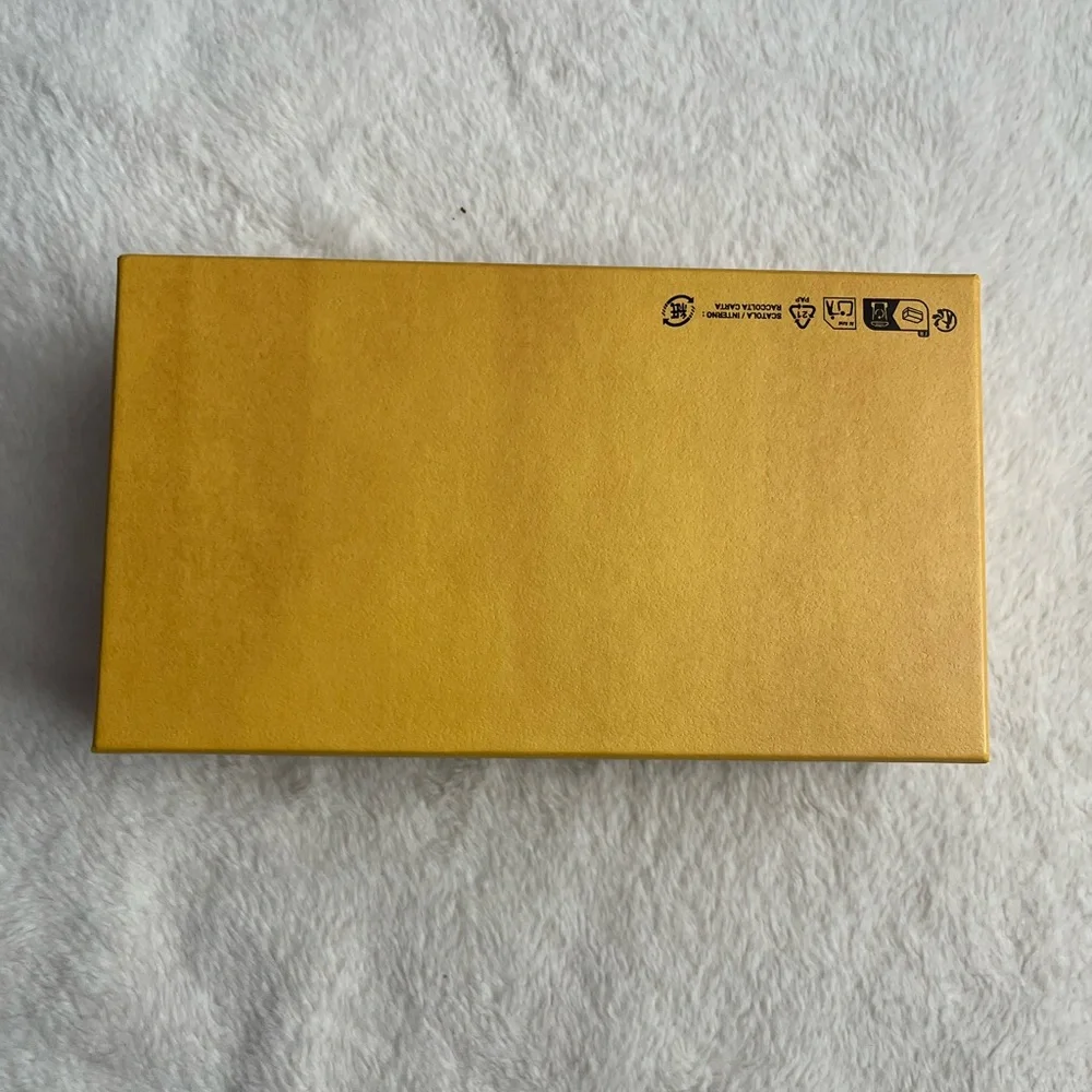 Fendi Box - Picture 3 of 3